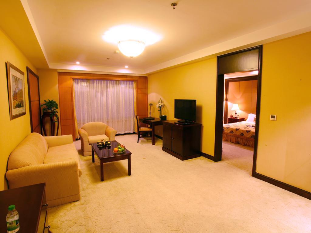 Central Plaza Hotel Dalian Eksteriør bilde